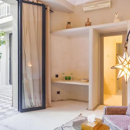 Riad Amira Victoria-2
